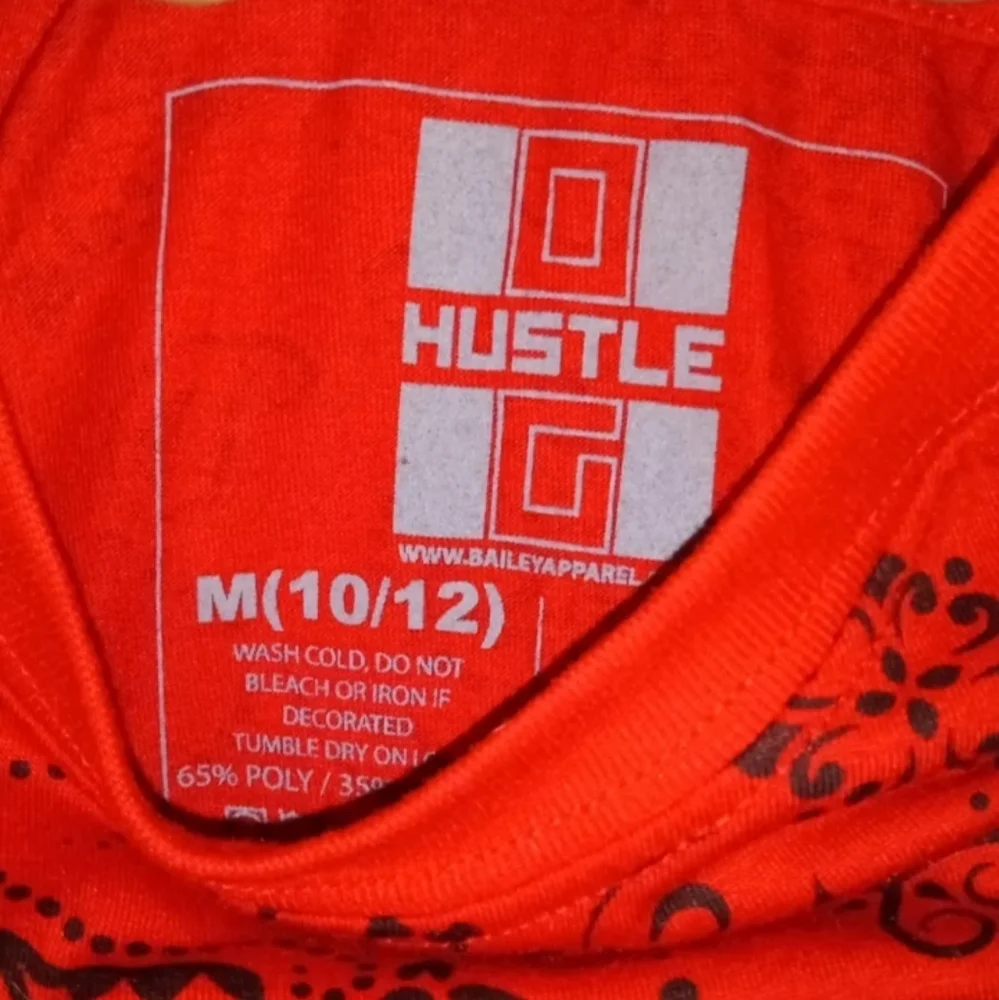 Ladies Bailey Apparel Size Med (10-12) - Picture 3 of 3